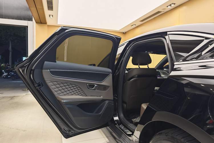 Used BYD Han 2023 DM-i Champion Edition 121KM Prestige Model
