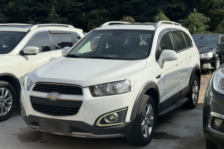Used Chevrolet Captiva 2015 2.4L Two-Wheel Drive Urban Version 5 Seats
