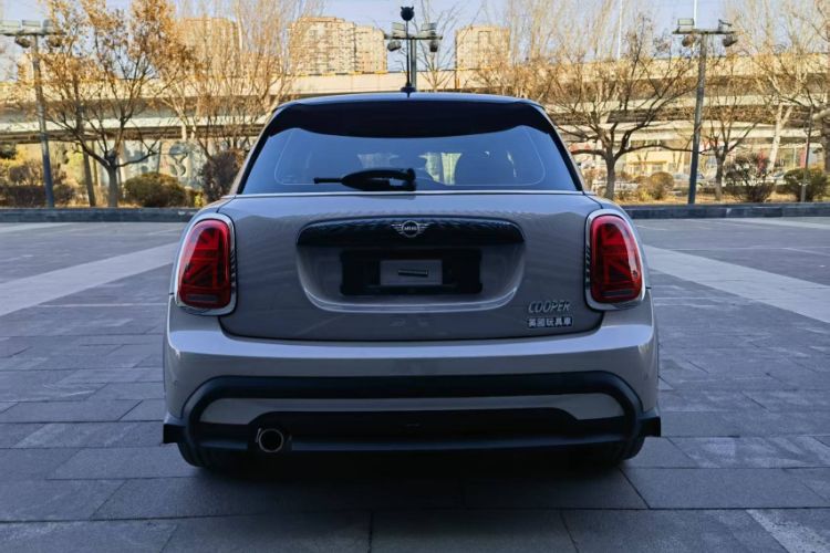 Used MINI MINI 2022 1.5T COOPER Artist Five-Door Edition