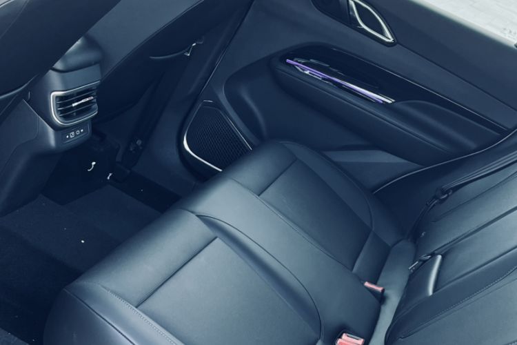 Used Hongqi HS3 PHEV 
