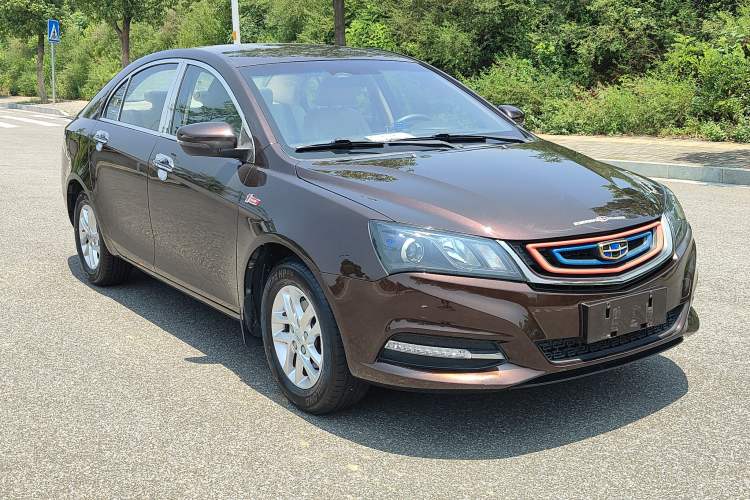 Used Geely Auto Emgrand 2017 Sedan Million Edition 1.5L Manual Luxury Model
