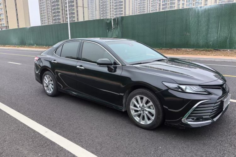 Used Toyota Camry 2022 2.0GVP Premier Edition
