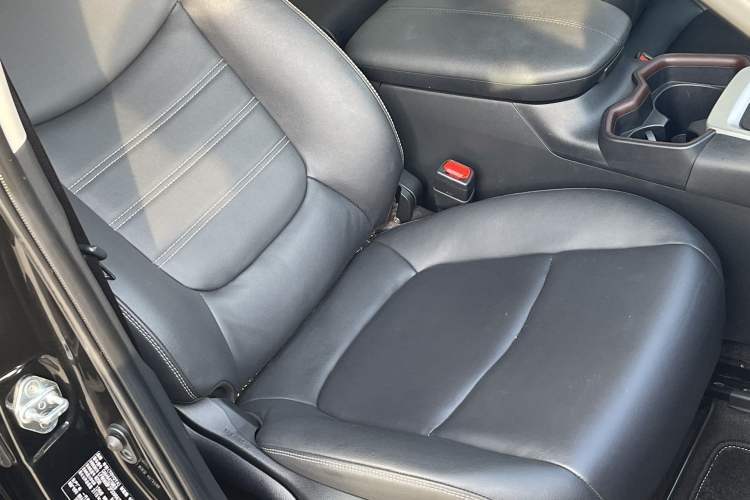 Used Toyota RAV4 2022 2.0L CVT Two-Wheel Drive Fashion Plus Edition
