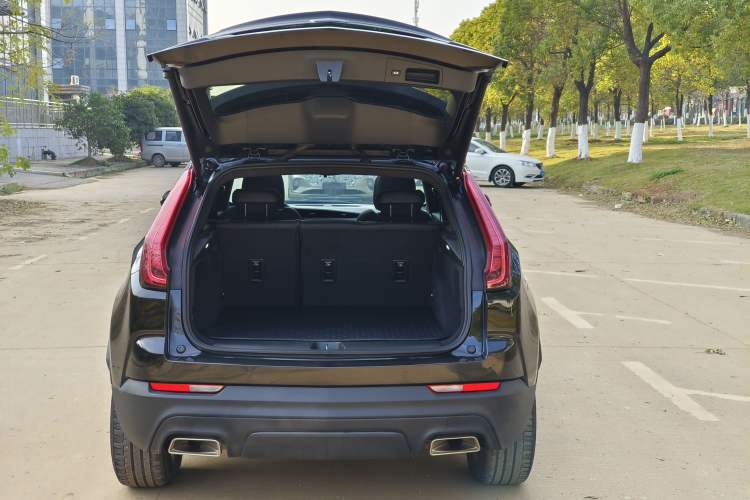 Used Cadillac XT4 2021 28T Two-Wheel Drive Tech Edition
