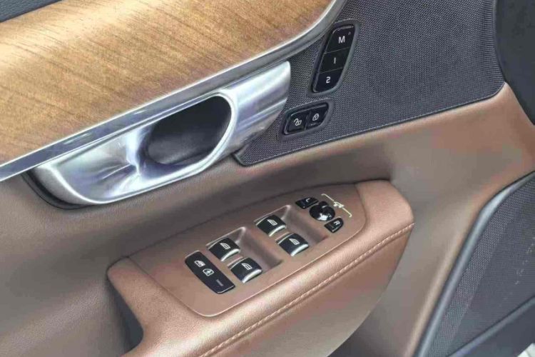 Used Volvo S90 2021 B5 Zhiyi Luxury Edition
