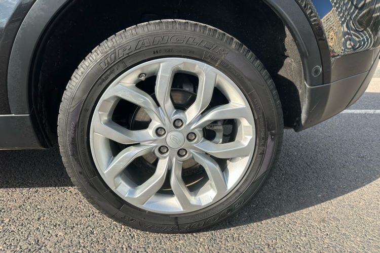 Used Land Rover Discovery Sport 2019 240 PS HSE Version China VI Standard