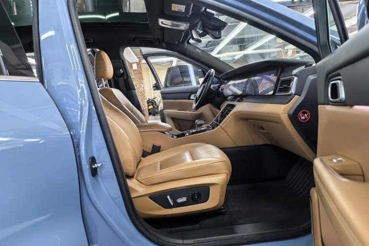 Used Li Auto ONE 2021 Extended-Range 6-Seater Version
