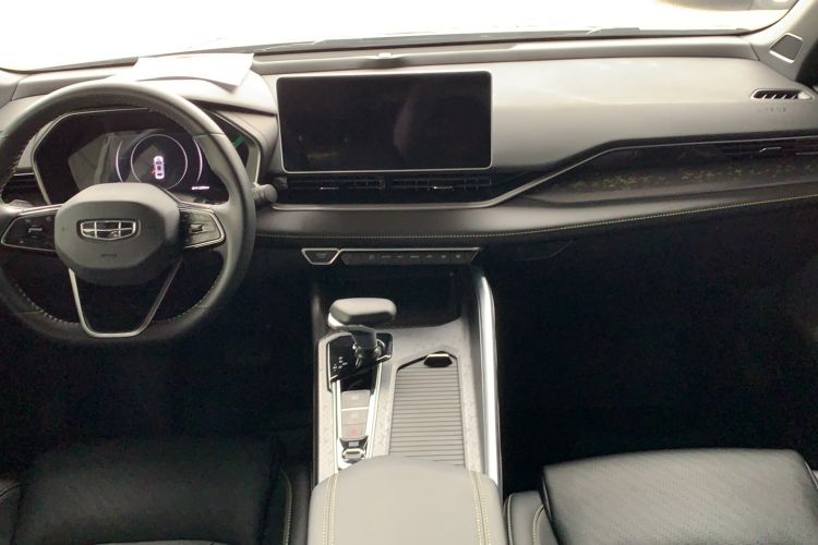 Used Geely Auto Preface 2023 1.5TD Fuyao Version
