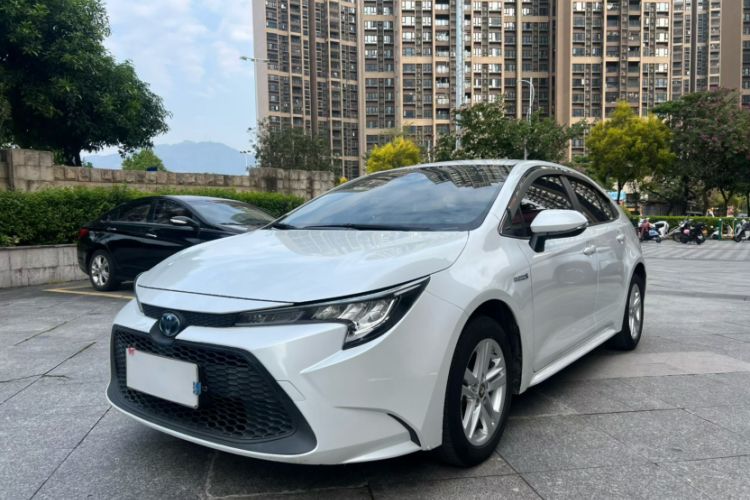 Used Toyota Levin 2021 Dual-Motor 1.8H E-CVT Leading Edition
