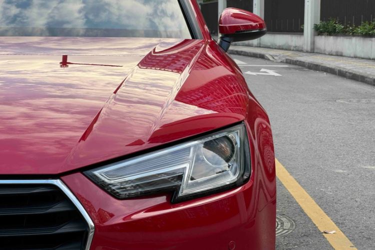 Used Audi A4L 2017 40 TFSI Ambition Edition
