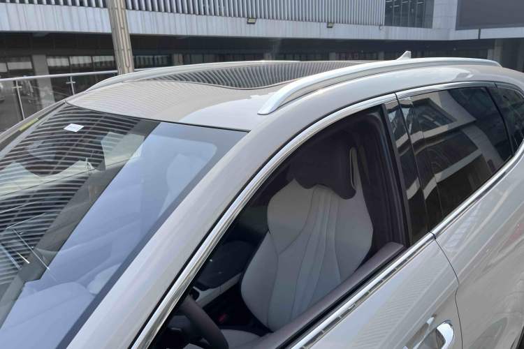 Used BYD Song PLUS New Energy 2025 DM-i 160KM Flagship Model
