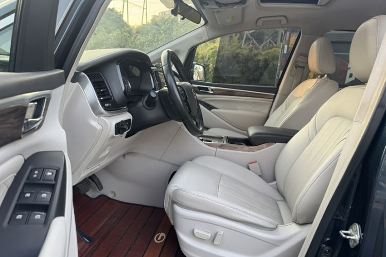 Used GAC Trumpchi M8 2018 320T Luxury Edition
