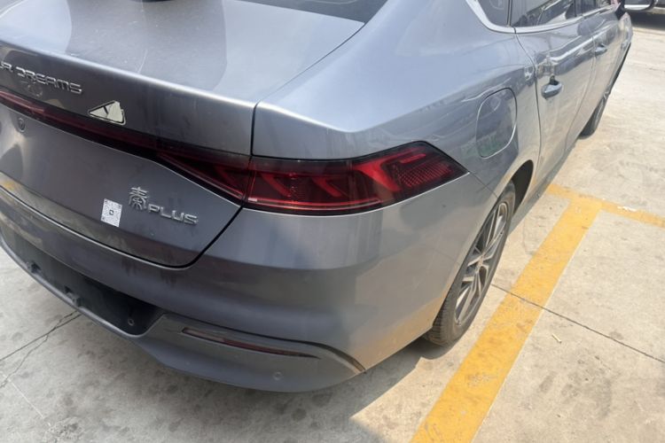 Used BYD Qin PLUS 2021 DM-i 55KM Flagship Model
