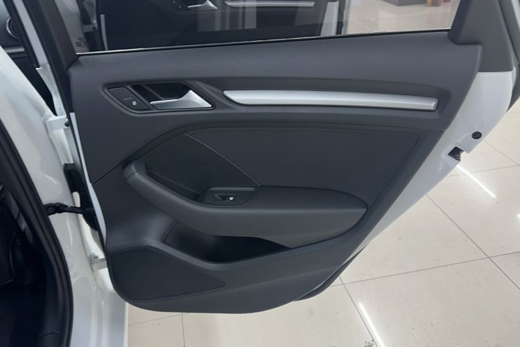 Used Audi A3 2019 Limousine 35 TFSI Ambition China V