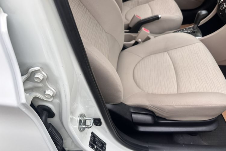 Used Hyundai Verna 2014 1.4L Automatic Smart GLS
