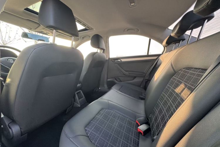 Used Volkswagen Jetta 2017 1.5L Automatic Comfort Model