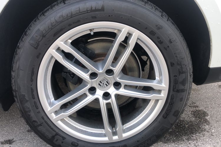 Used Porsche Macan 2024 Macan 2.0T