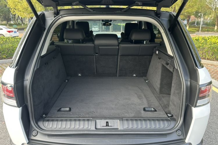 Used Land Rover Range Rover Sport 2017 3.0 SC V6 SE
