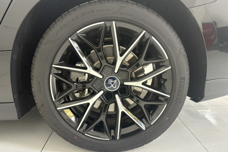 Used BYD Han 2025 DM-i 125KM Prestige Model