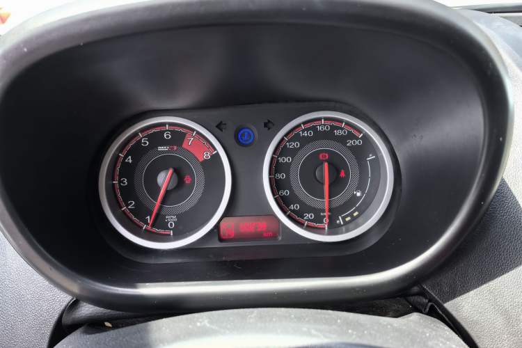 Used MG 3SW 2015 1.5L AMT Elite Version
