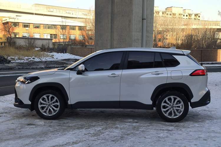 Used Toyota FRONTLANDER 2022 2.0L CVT Leading Edition
