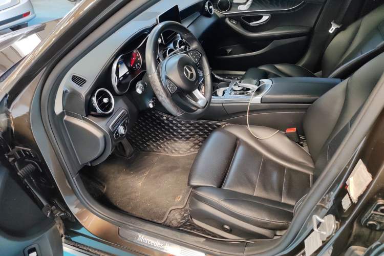 Used Mercedes-Benz C-Class 2015 C 200 L Sport Edition