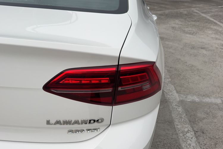 Used Volkswagen Lamando 2019 230TSI DSG Fashion Edition China V Standard
