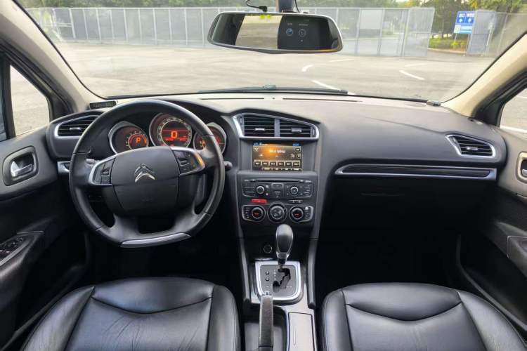 Used Citroen C4L 2014 1.6THP Intelligent Drive Automatic Dynamic Model
