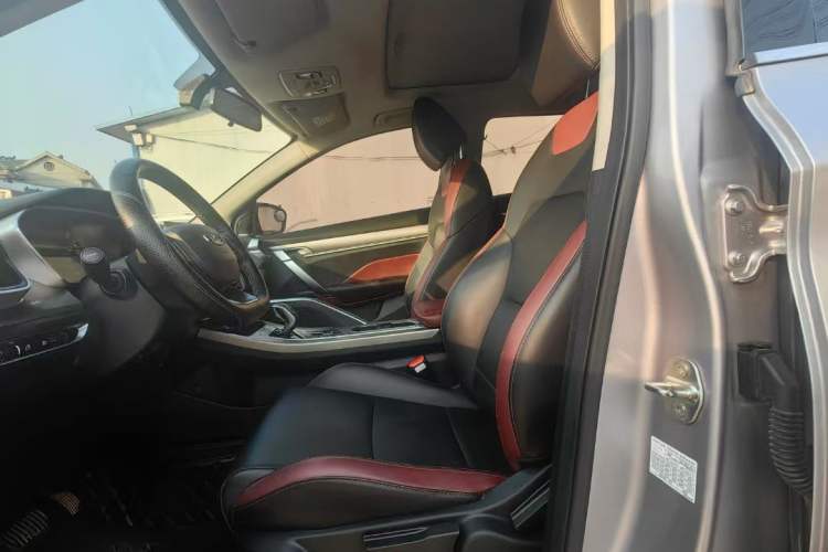 Used Geely Auto Coolray 2020 Facelift 240T DCT Hunter
