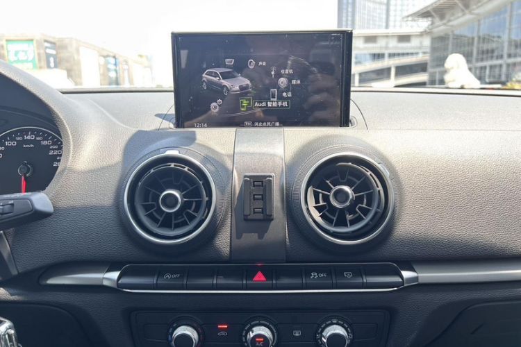 Used Audi A3 2020 Restyled Sportback 35 TFSI Entry-Level China VI Emission Standard
