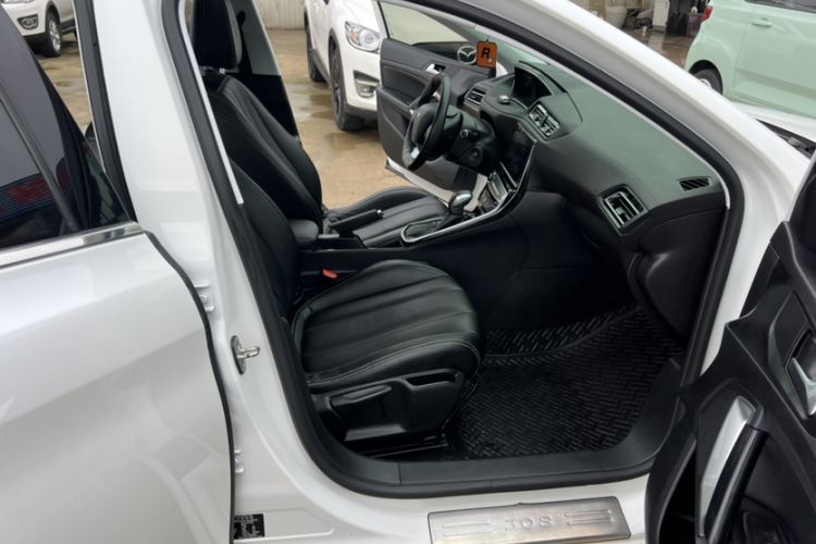 Used Peugeot 308 2018 230THP Automatic Luxury Edition
