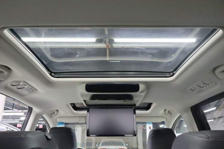 Used Honda Elysion 2019 2.0L Hybrid Supreme Edition
