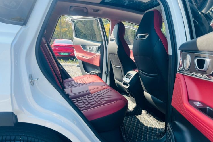 Used Chery Tiggo 7 PLUS 2023 Champion Edition 1.5 TCI CVT Extraordinary Version
