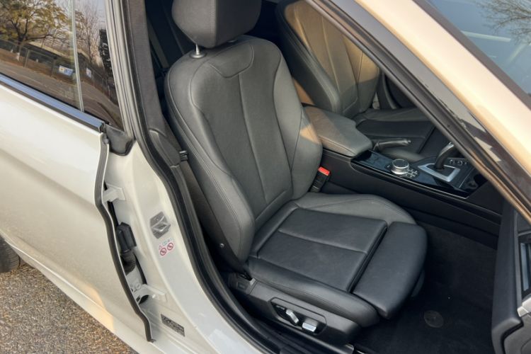 Used BMW 3 Series GT 2020 320i M Sport Package