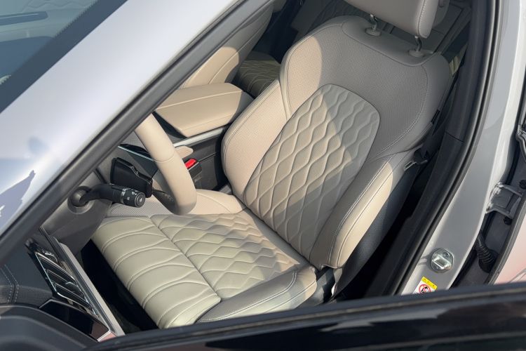 Used BYD Tang New Energy 2025 Intelligent Driving Version DM-i 115KM Flagship Edition