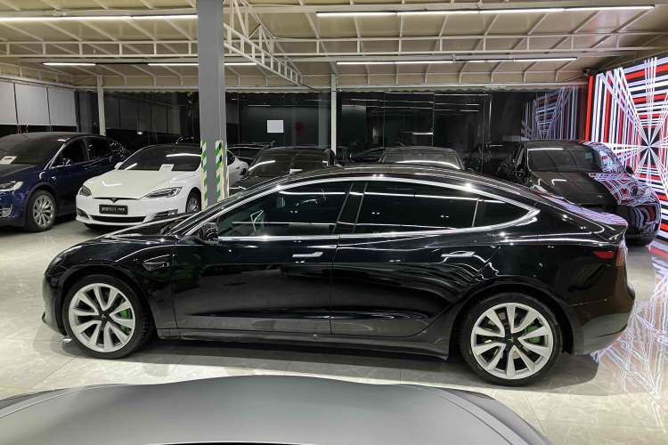 Used Tesla Model 3 2019 Standard Range Rear-Drive Upgraded Version
