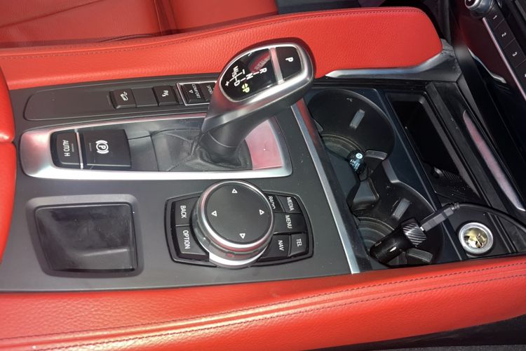 Used BMW X6 2015 xDrive35i Middle East version
