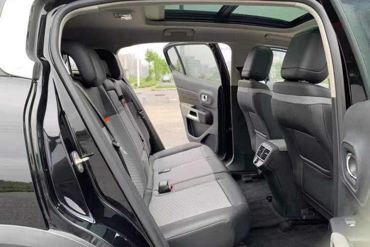 Used Citroen C5 AIRCROSS 2017 350THP Fashion Edition