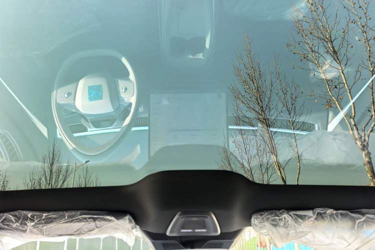 Used XPeng MONA M03 2025 620 Ultra-Long Range Plus
