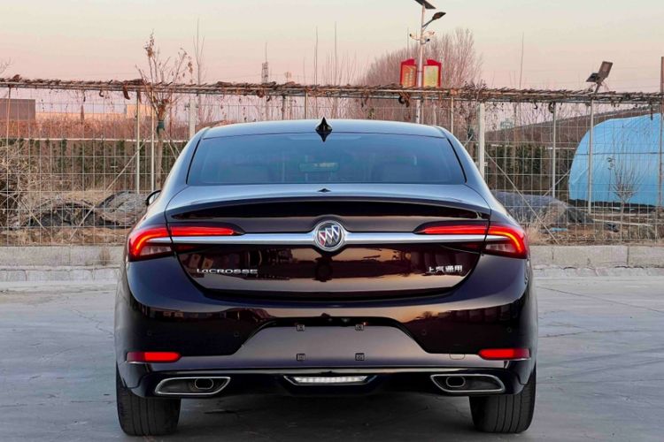 Used Buick LaCrosse 2022 Avenir Avia First Edition
