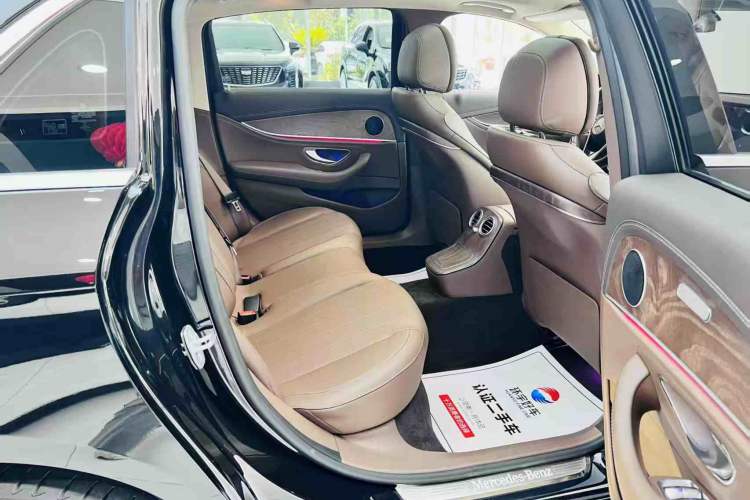 Used Mercedes-Benz E-Class 2021 E 260 L
