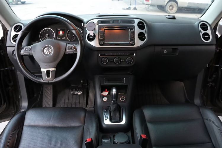 Used Volkswagen Tiguan 2015 1.8TSI Automatic Two-Wheel Drive Luxury Model