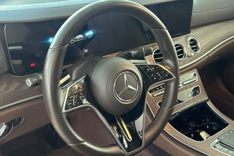 Used Mercedes-Benz E-Class 2022 E 260 L