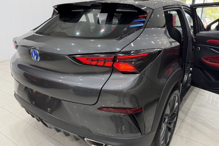 Used Changan UNI-T 2020 1.5T Prestige Version
