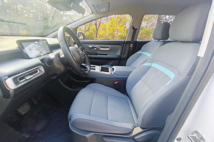 Used AION Y 2023 Plus 510 Enjoy Edition
