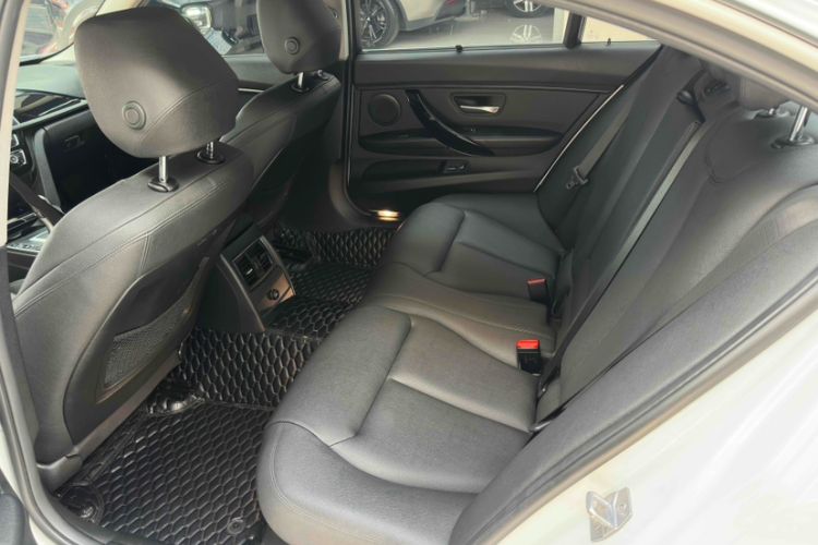 Used BMW 3 Series 2018 320Li Fashion Model
