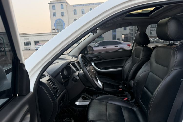 Used Changan CS35 2016 1.6L Manual Luxury Model China IV Standard
