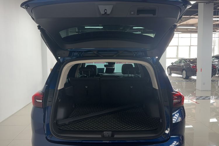 Used Buick Envision 2023 Encore Plus 652T Five-Seat Luxury Model
