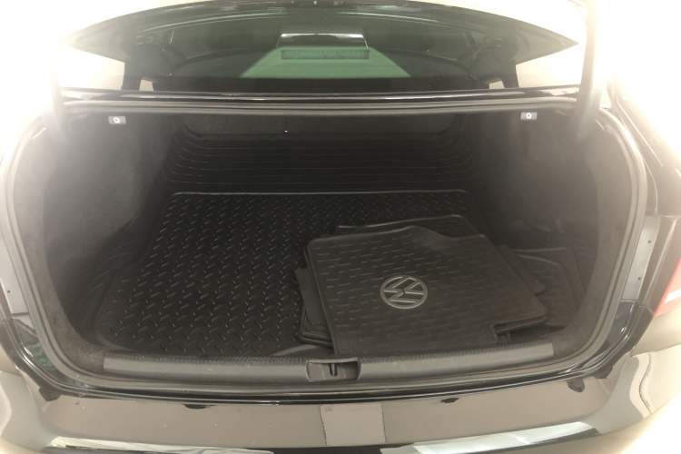 Used Volkswagen Passat 2014 1.8TSI DSG Prestige Edition
