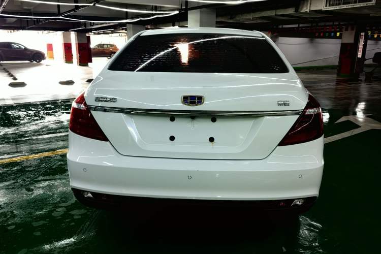 Used Geely Auto Emgrand 2017 Sedan Million Edition 1.5L CVT Upward Version
